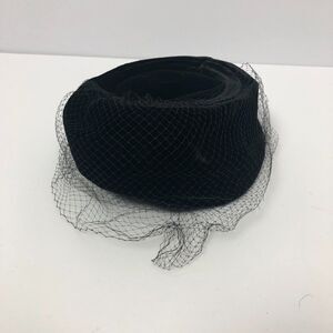 Vintage Woodward & Lothrop Women's Pill Box Hat w/ Mesh Veil Solid Black